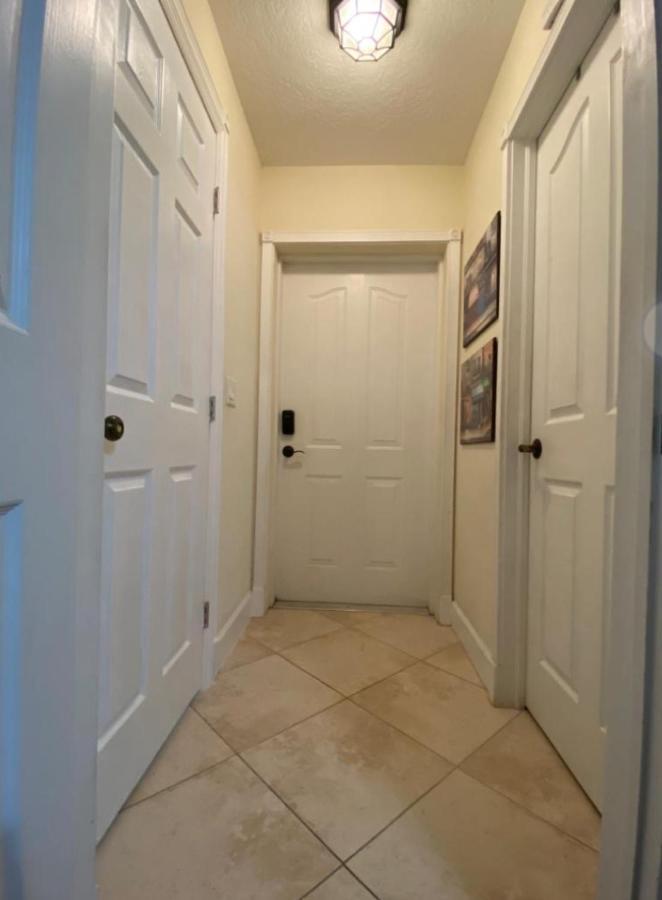 A Treasure Coast Gem- Private Entrance And Private Bathroom Port St. Lucie المظهر الخارجي الصورة